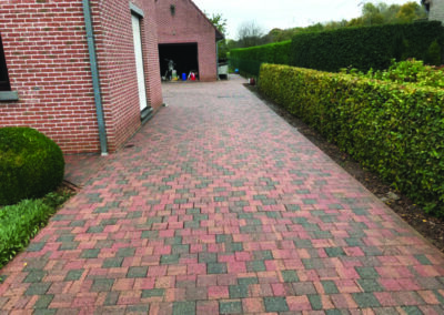 Traitement anti-mousse-hydrofuge sur Landivisiau